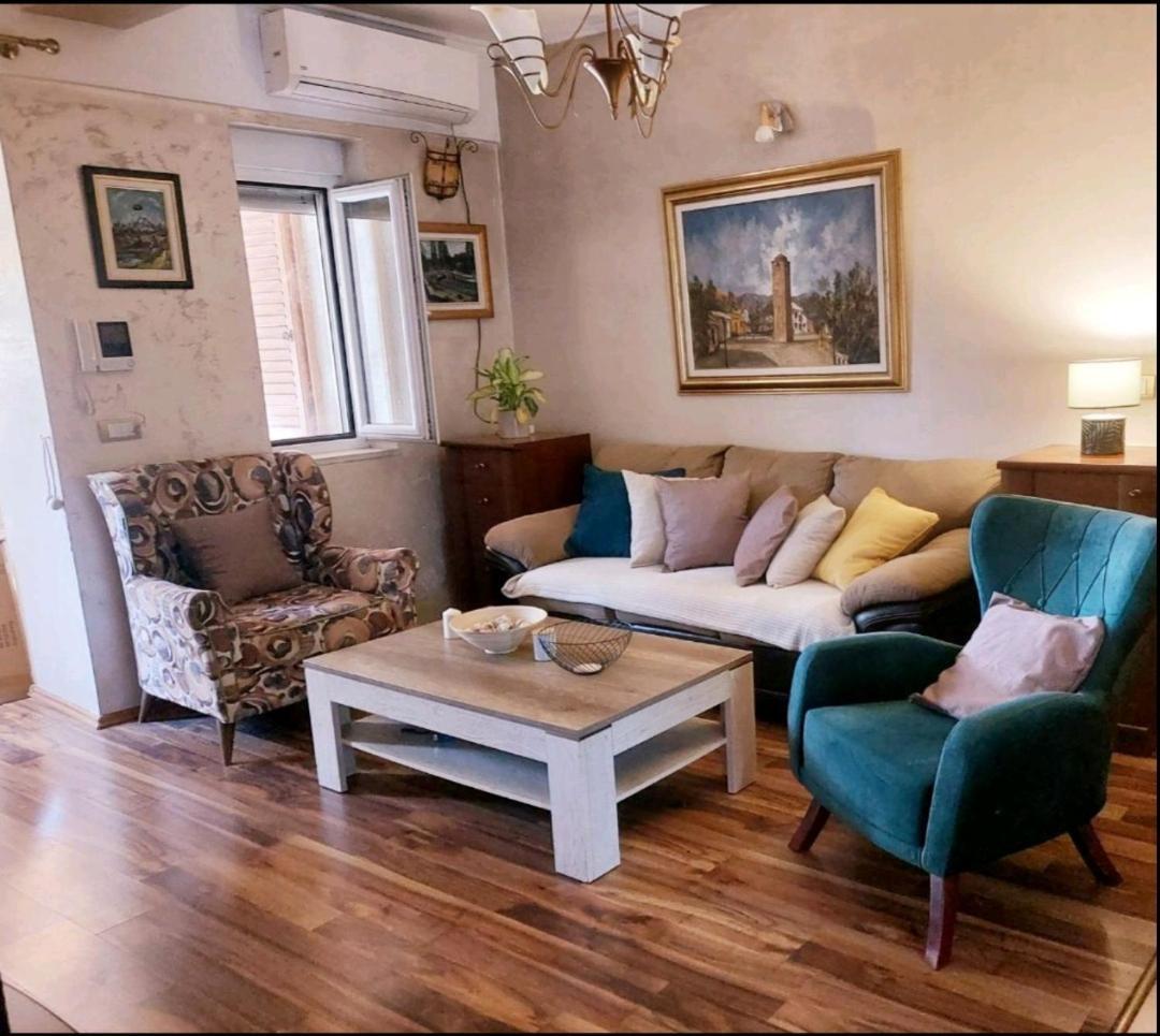 Готель Apartman Sicilija Подгориця Екстер'єр фото